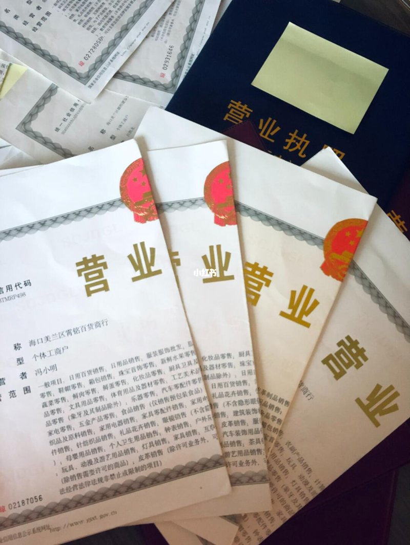 驰丝服装：以精妙织造引领时尚潮流